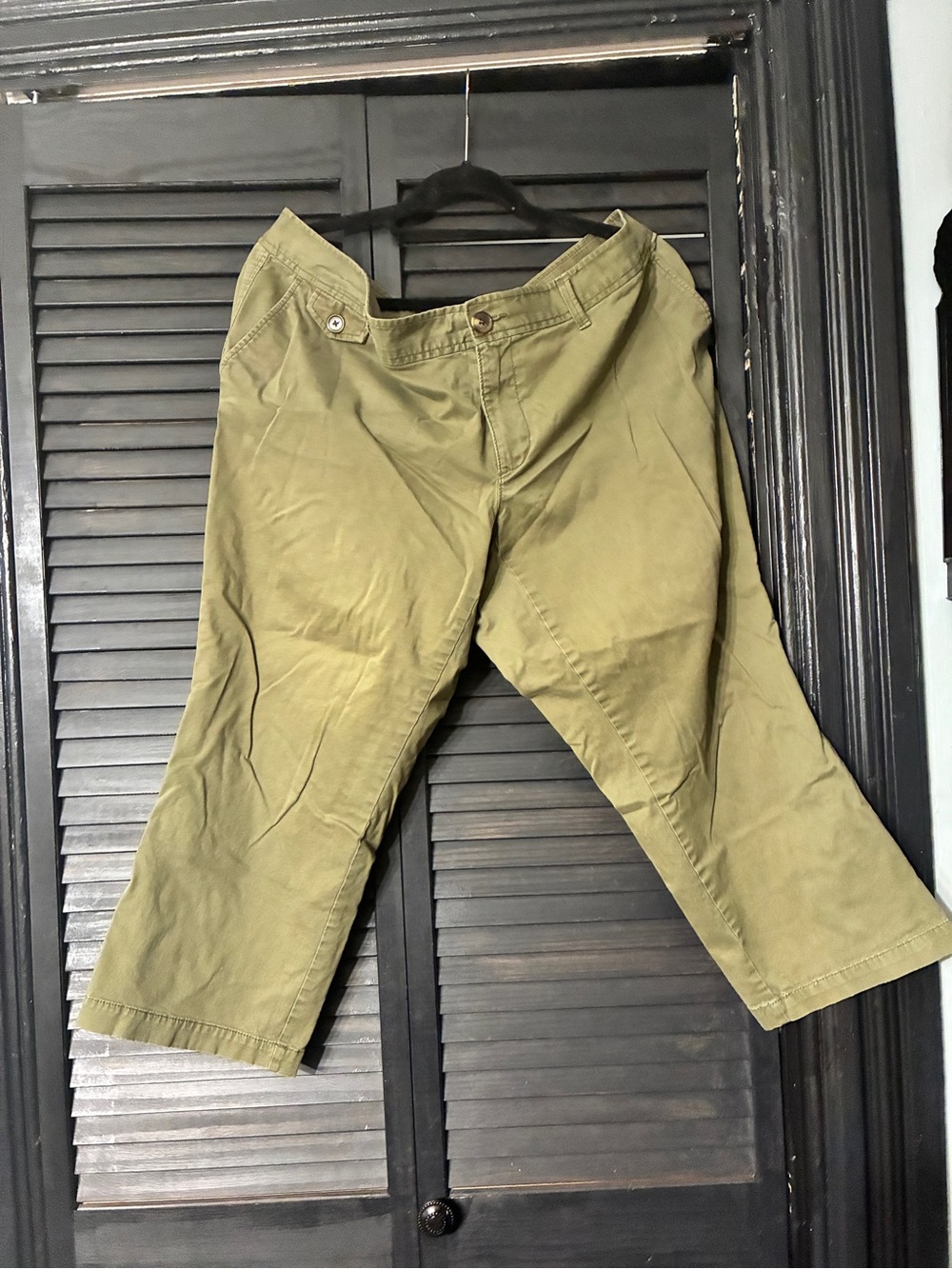 Women’s Olive Green Casual Pants - Classic Straight Fit